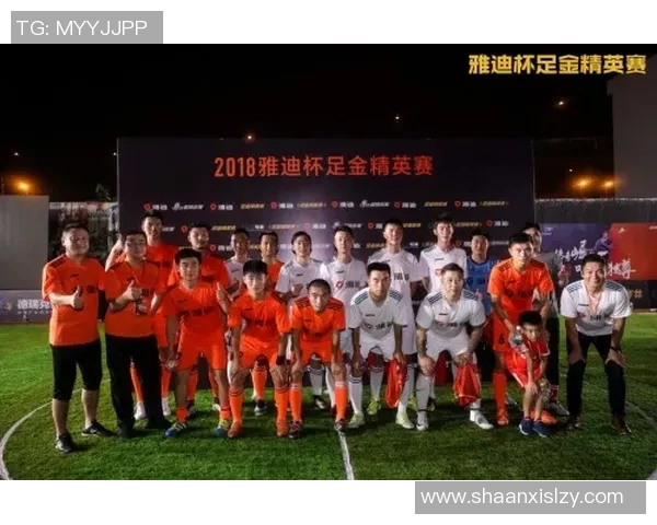 成都足球比赛热潮来袭球迷齐聚共庆精彩对决与激情时刻 成都足球比赛热潮来袭球迷齐聚共庆精彩对决与激情时刻