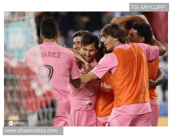 纽约红牛与迈阿密的激烈对决展现足球魅力与团队精神的巅峰较量 纽约红牛与迈阿密的激烈对决展现足球魅力与团队精神的巅峰较量